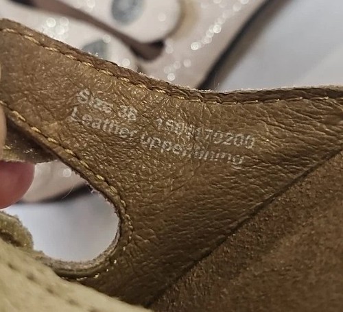 Dansko Janie Sandals Taupe with Gold Shimmer Womens Size 38 US Size 8. GUC - Picture 3 of 16