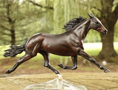 Breyer Traditional Model #1886 ''Atlanta'' Standardbred Racehorse Champion NIB