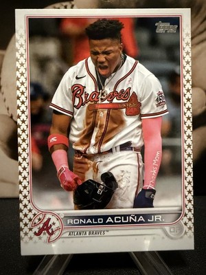 Ronald Acuna Jr. 2022 Topps Gold Star #200