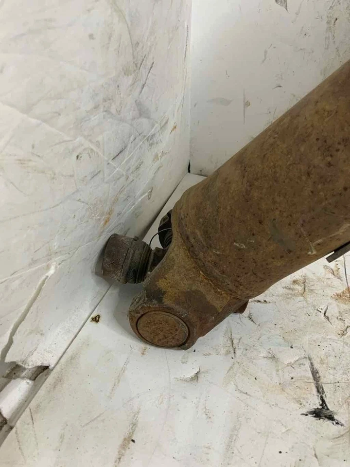 Задний приводной вал 1983-1991 Chevrolet Blazer S10 07841484 5 скоростей 30,75 Вт-W 431-02643 - Изображение 2 из 4