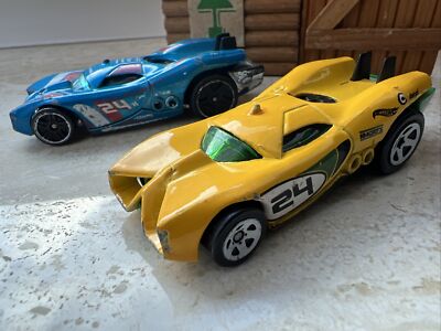 DIECAST HOTWHEELS PROTOTYPE H-24 CAR MATTEL 2007 VERDE MODELLINO SCALA 1/64