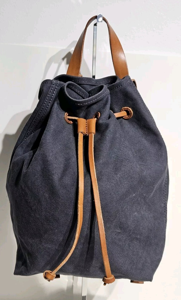 Sold Out Madewell The Canvas Somerset Backpack Navy Blue  display picture 3