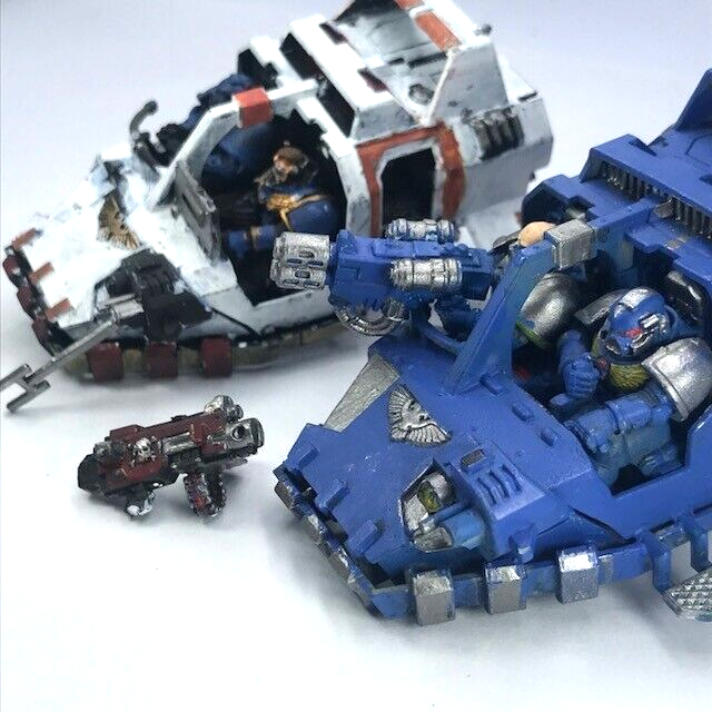 Classic Land Speeder Pair Space Marine - Varying Condition