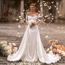 Lace Long Sleeve Mermaid Wedding Dress Pleats Satin Bridal Gown Detachable Train