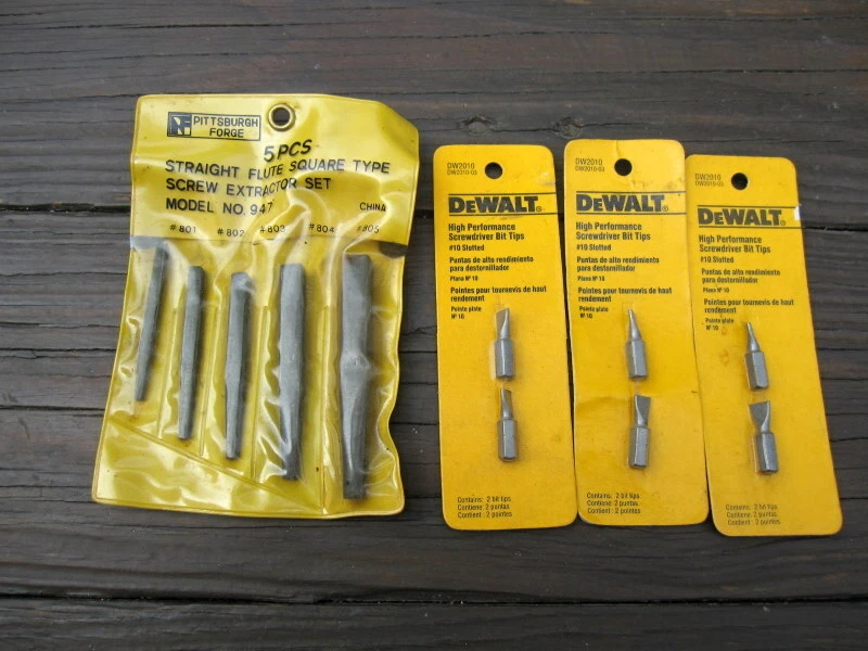 3 pack Dewalt Screwdriver Bit #10 slotted 5 pcs Pittsburgh Forge screw extractor - Image 3 of 4