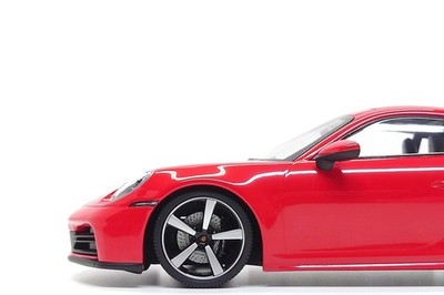 Minichamps 1:18 Porsche 911 Carrera (992.2) in Guards Red | eBay