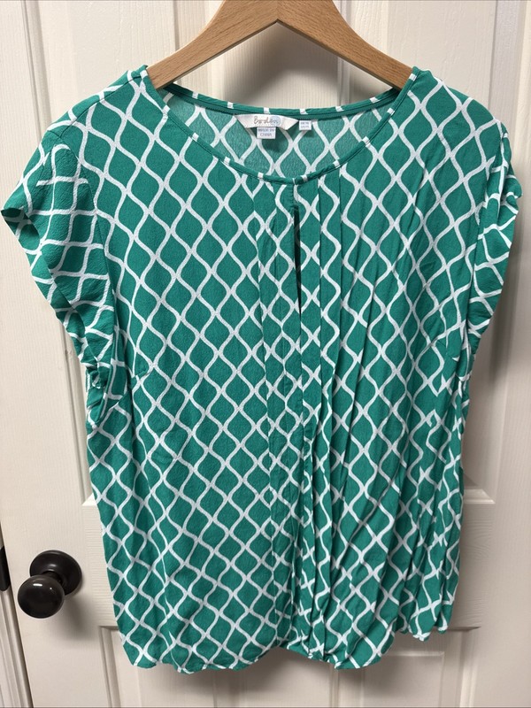 Boden Women’s Green And White Short Sleeve Blouse Size 14