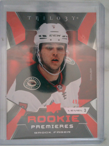 Trilogia Upper Deck 2023-24 #249 Brock Faber Rosso #49/49 - Foto 1 di 2