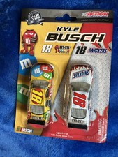 Incredibly Rare Kyle Busch M M's And Snickers 1:64 Diecast Set 2009