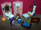 Vintage Playmobil 5324 BATHROOM Rest Room Toilet Maid Tub Boy Victorian Mansion