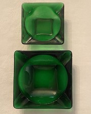 Vintage Set Of 2 Emerald Green Glass Ashtrays Cigarette Cigar 4 Slot Barware