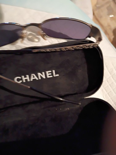 CHANEL Sun Glasses Case and Box Silver Tone Arms Logo - Picture 2 of 15