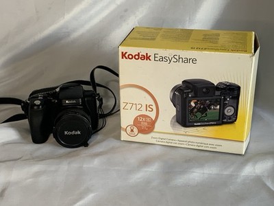 Kodak EasyShare Z712 Is 7.1MP Digital Camera with Original Box and Manuals Works