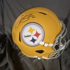 LeVeon Bell Pittsburgh steelers autographed football helmet fanatics authentic