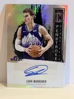 Topps Signature Class 2025-26 Lauri Markkanen Penstroke Chrome Refractor Auto