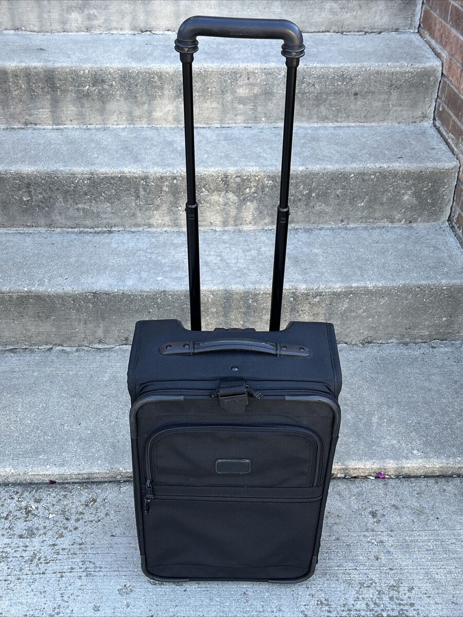 Tumi Classic Black Ballistic Nylon 20” Upright Wheeled Carry Tumi Classic Black Ballistic Nylon 20” Upright Wheeled Carry