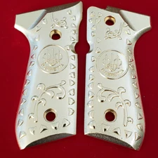 Beretta 92F grips Grips Beretta 92F, 92FS, M9, 96 Models MEDUSA Gold Plated