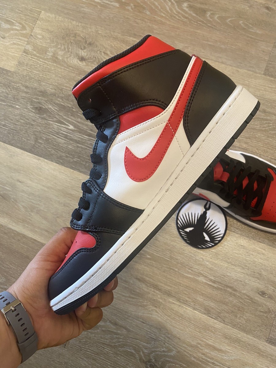Nike Air Jordan 1 Mid 'Bred Toe' Black White Fire Red 554724-079