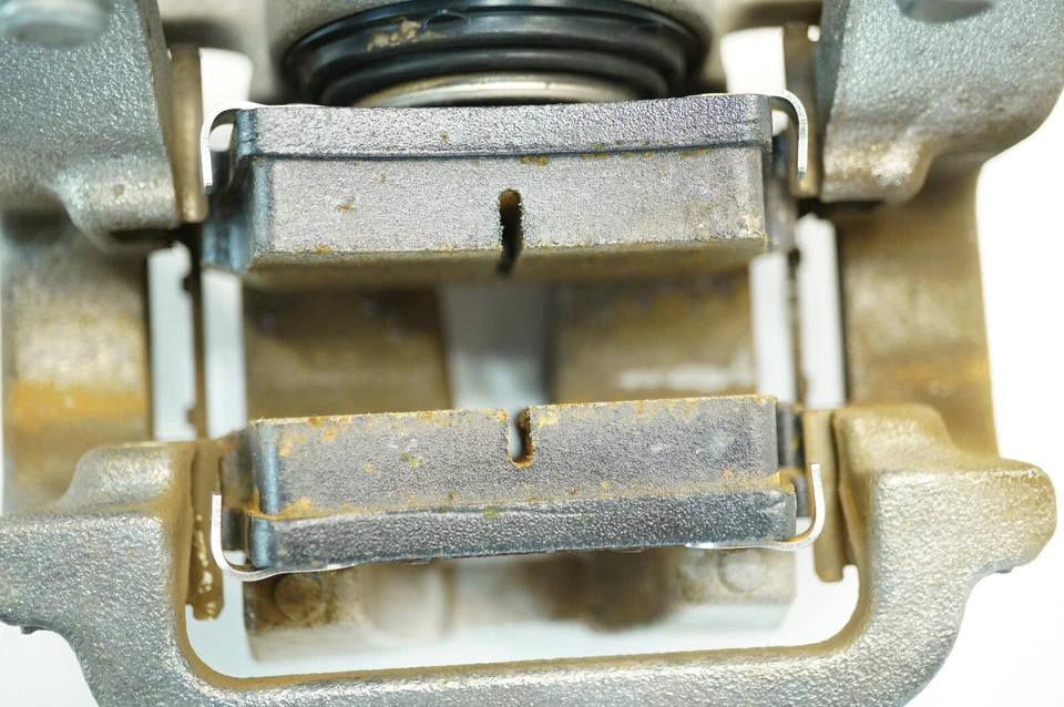 🔅2005-2012-2021-2023: Dodge Charger, Challenger; Chrysler 300 OEM frenos traseros LH Foto 3 de 4