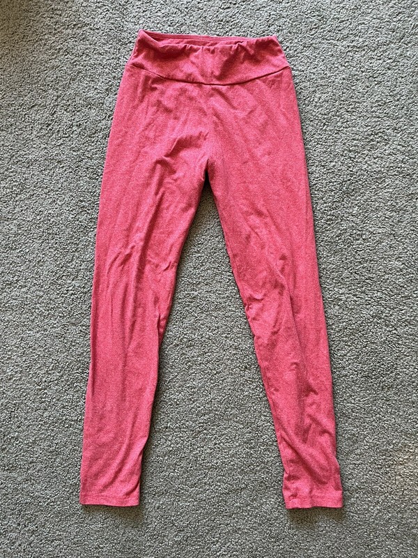LuLaRoe Solid Color Coral Buttery Soft Leggings Size Tween