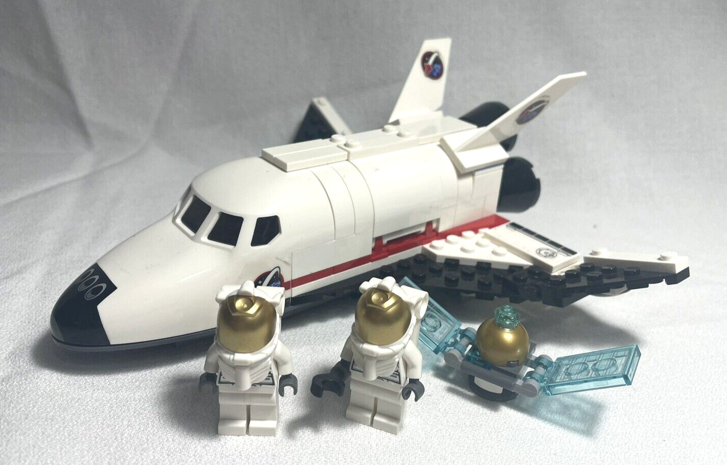 LEGO 60078 Utility Shuttle 100% w/Extra Items, no manual or box - 2015