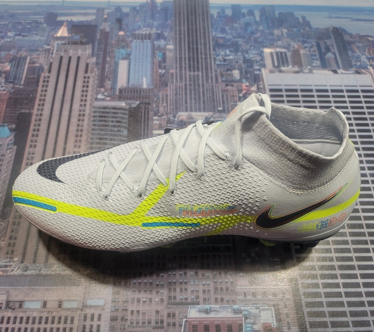 Size 12.5 - Nike Phantom GT2 Elite DF SG Pro Progress Pack for