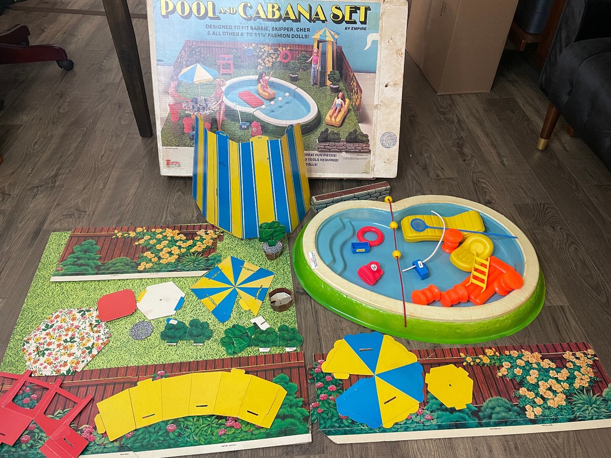 Barbie 1976 Pool and Cantina Playset Set Empire Vintage Toys