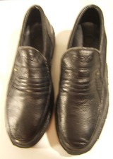 Eeko Womens Black Leather Slip Ons Size 7 M EU 38 UK 5