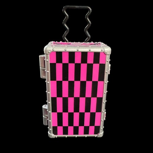 LOL Surprise OMG Sunset World Travel Vacay - Fashion Doll and Accessories MGA - Picture 17 of 19