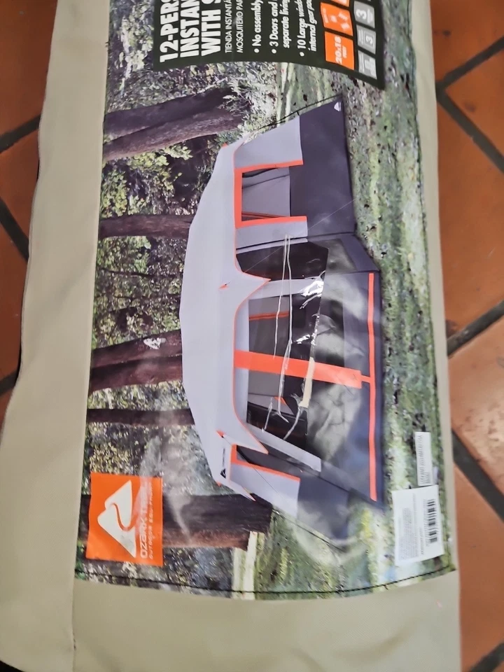 Ozark Trail 3-Room Instant Cabin Tent With Screen Room 3 Entries Sleeps 12 NEW - Image 2 of 4
