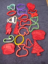 Vintage  holiday Standard size Plastic cookie...