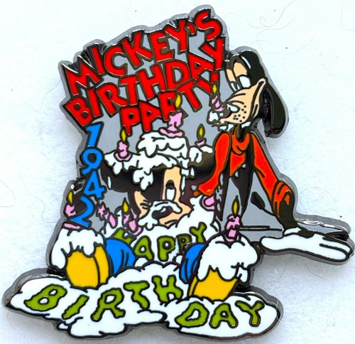 DISNEY TRADING PIN 100 Years of Dreams MICKEY'S BIRTHDAY PARTY - Pin #59 on Card - Picture 2 of 5