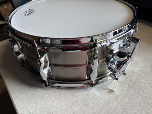 Yamaha Recording Custom Edelstahl Snare Drum 14x5,5 - Bild 2 von 5
