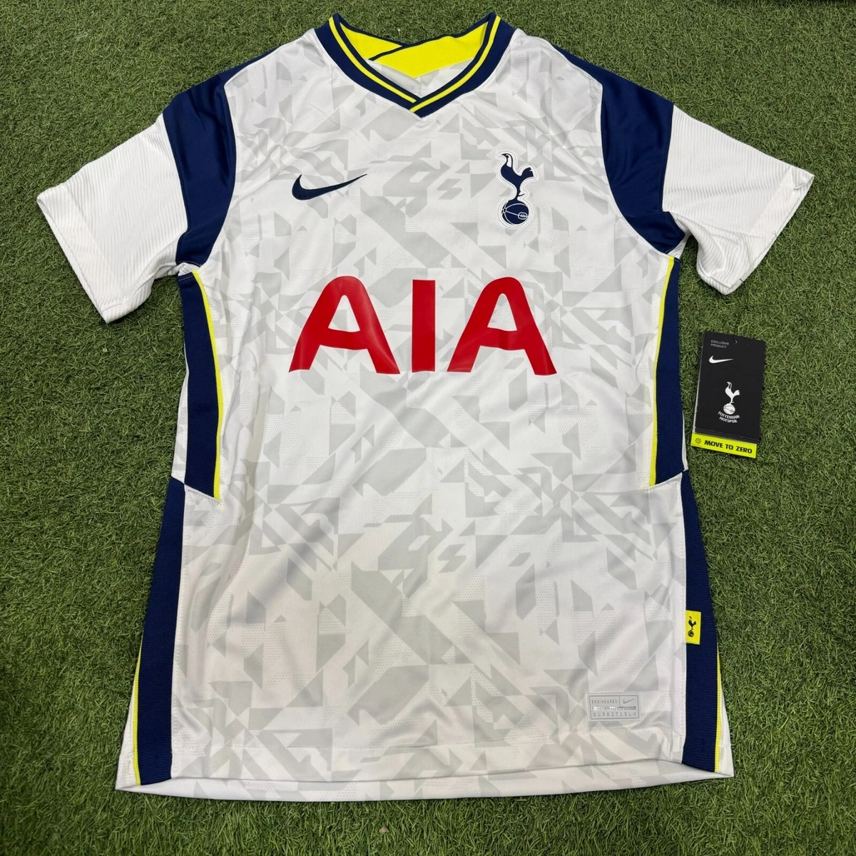Tottenham Hotspur Size 3XL International Club Soccer Fan Apparel