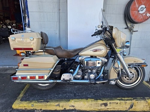 HARLEY DAVIDSON FLHT Classic Evo, very original, low Km runs well SELL NOW