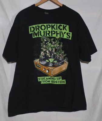 Gildan - 2020 Dropkick Murphys SS Crewneck ''Streamin Up From Boston '' Black XL*