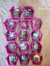 Monster High Minis lot of 14 figures w coffin lockers NRFP