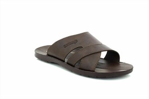 mens leather flip flops uk