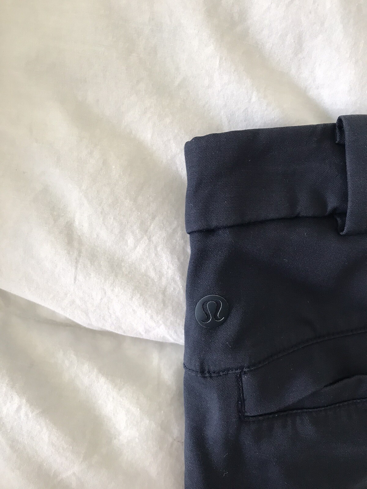 LULULEMON  ZIP BUTTON FRONT SIDE POCKETS UNLINED … - image 9