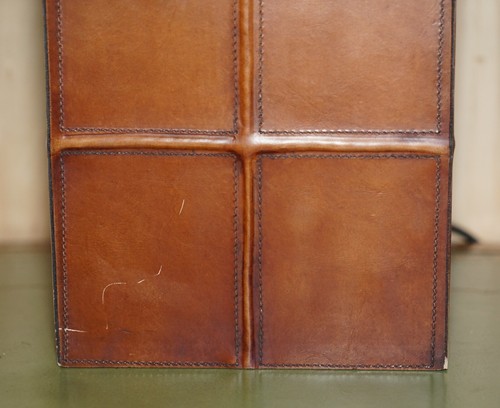 LOVELY HAND STITCHED BROWN LEATHER TABLE LAMP WITH THE ORIGINAL SHADE - Picture 8 of 12