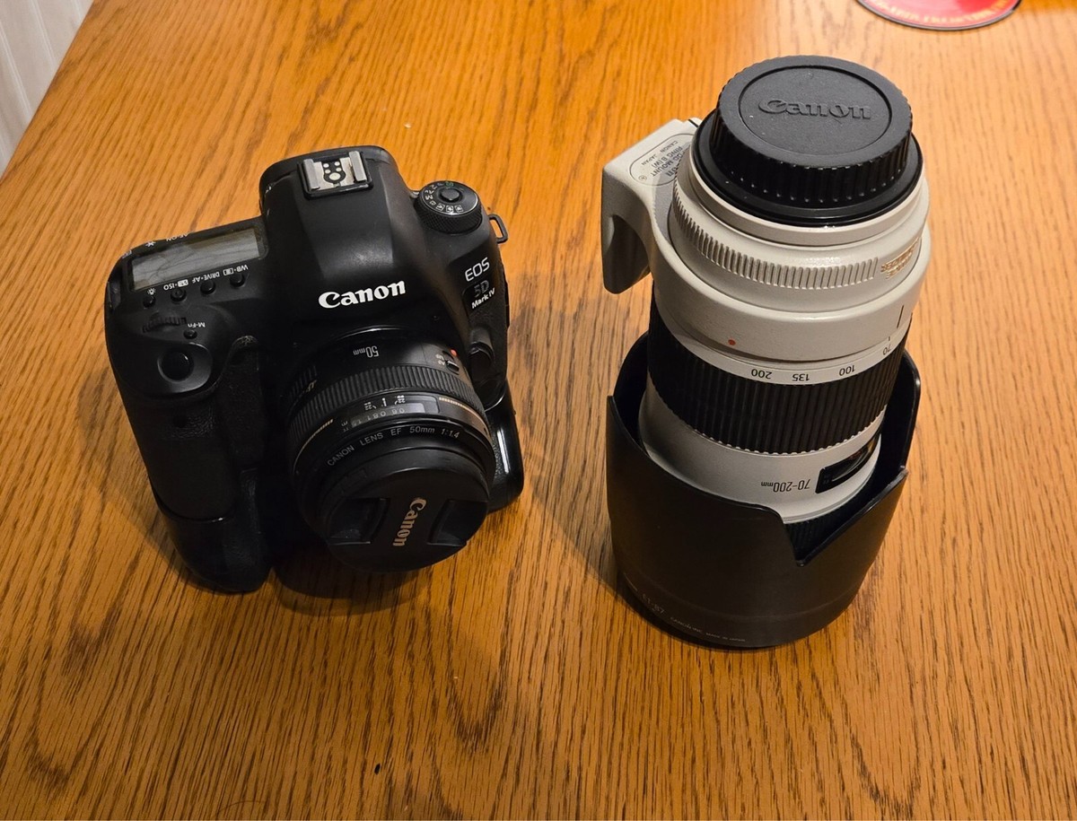 Canon 5d Mark Iv With 70 200mm Lens Mark Iii Canon Camera 5d Mark