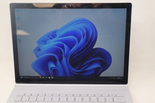 Microsoft Surface Book i7-6600U 8GB RAM 256GB NVMe Windows 11 Pro