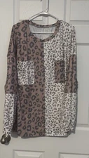 Shein Curve Women's Sz 4XL Curve Animal Print Long Sleeve Shirt Round Neck