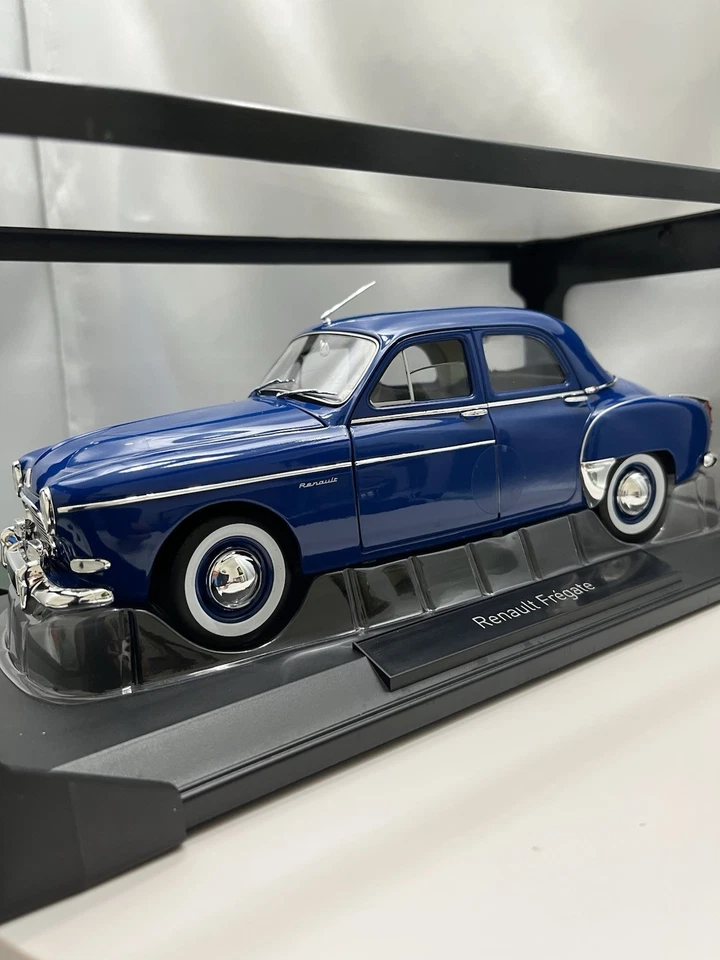 NOREV “1959 Renault Fregate Sedan” NEW AND RARE COLOR. 1:18 SCALE. - Image 2 of 4