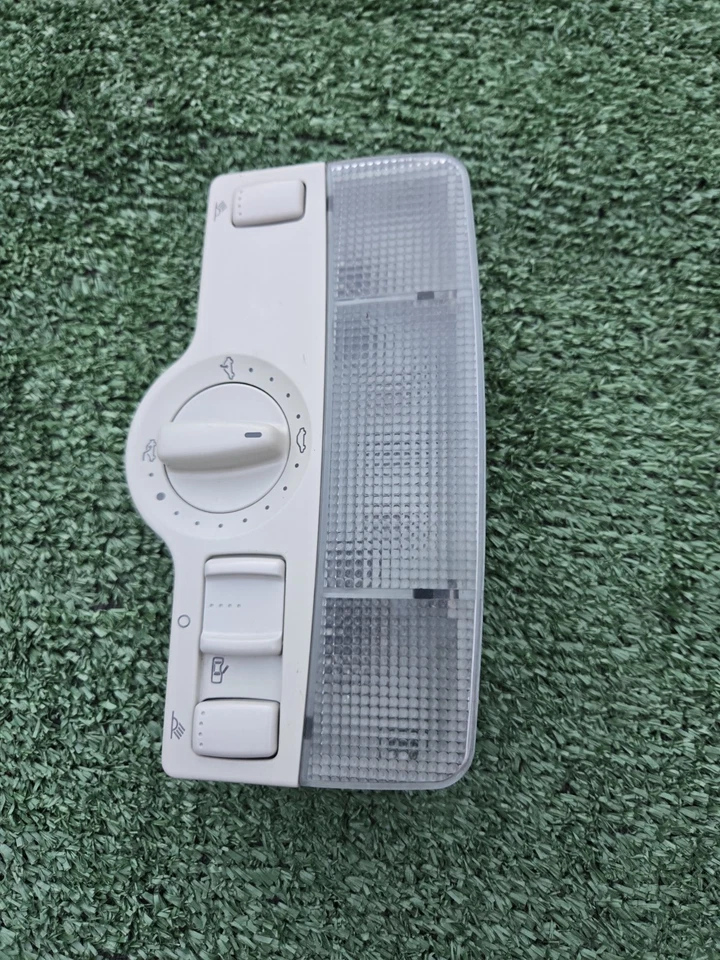 Sunroof Switch Dome Map Light VW Passat B5 B5.5 Jetta Golf MK4 - 1J0 947 105 K - Image 3 of 4