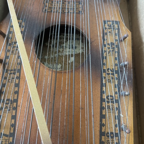 Vintage Marxochime Colony Brand Violin-Uke Original Box Bow Set With Sheet Music - Picture 3 of 11