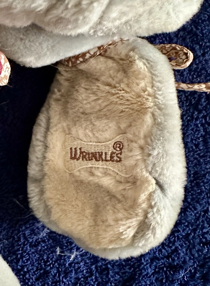 Ganz Vintage 1981 Rugas Menina Cachorro Mão Marionete Recheada 18" Pelúcia em Vestido Osso - Imagem 3 de 4