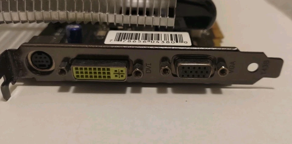 XFX Nvidia GeForce 8500 GT 512MB DDR2 SDRAM PCI Express - Carte Graphique - Photo 4/4