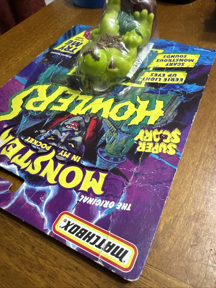 Matchbox Monster in My Pocket Super Scary Howlers Vintage Halloween Toy - Image 4 of 4