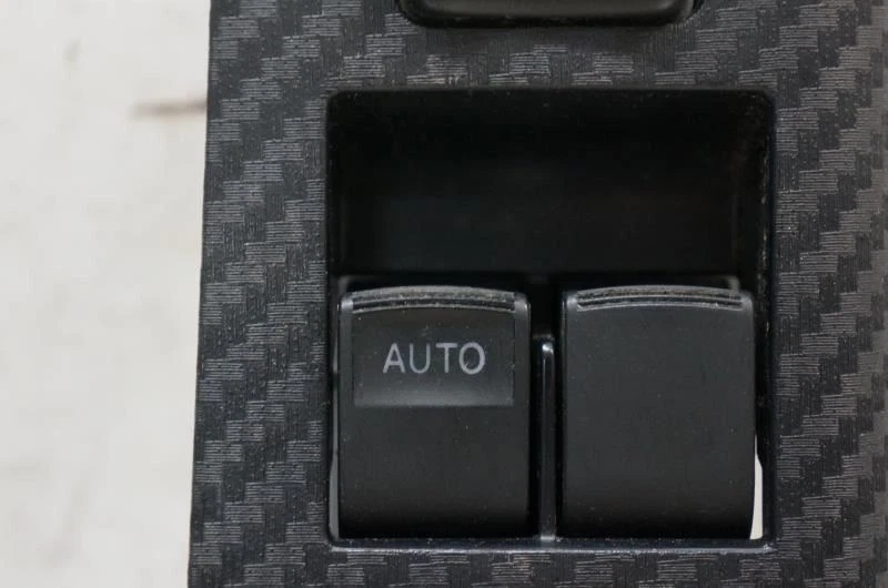 Interruptor principal de ventana eléctrica para conductor Toyota Rav4 2015 74232-OR030 OEM Foto 3 de 4